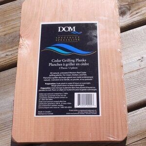 DOM Cedar Grilling Planks x 2 pieces NIP
